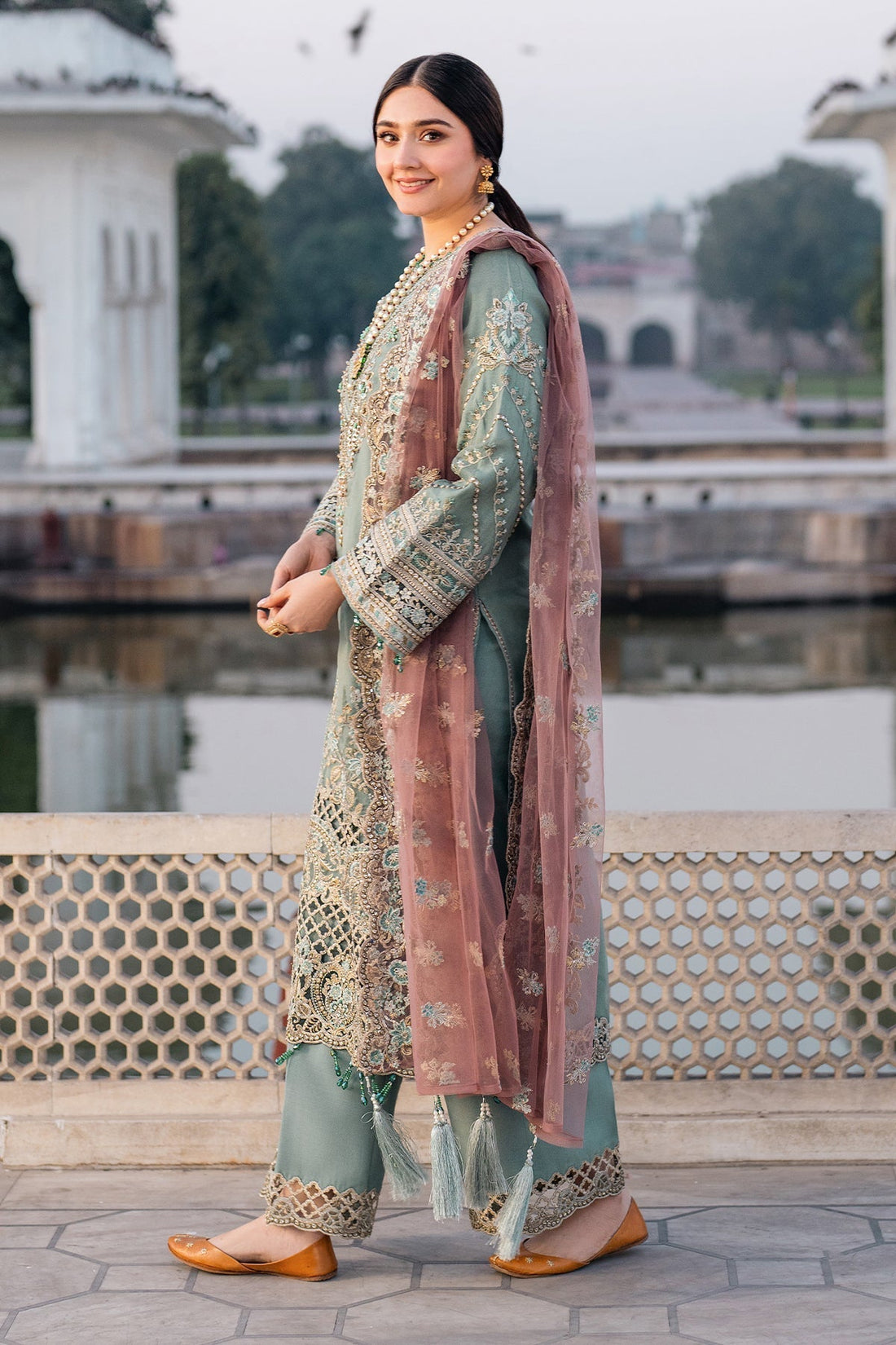 Imrozia Premium | Meeras Luxury Eid 25 | I-221 ZAMURD - House Of Hania