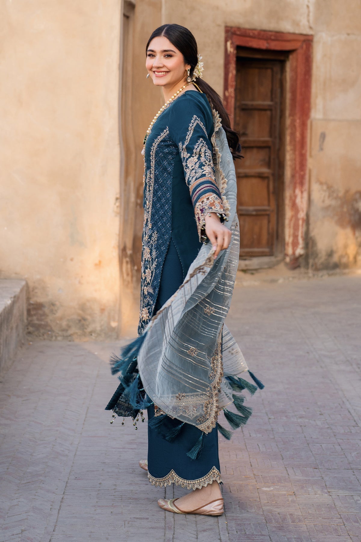 Imrozia Premium | Meeras Luxury Eid 25 | I-223 NEELAM - House Of Hania