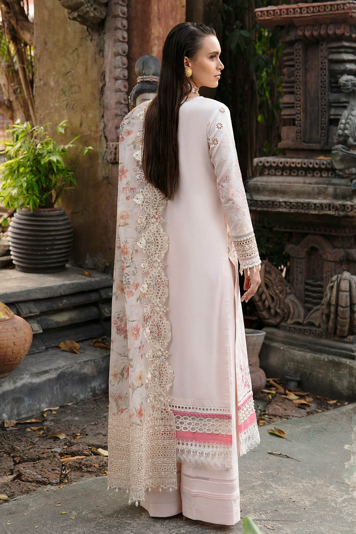 Imrozia Premium | Reve Luxury Lawn | S.L 62 Regine - House Of Hania