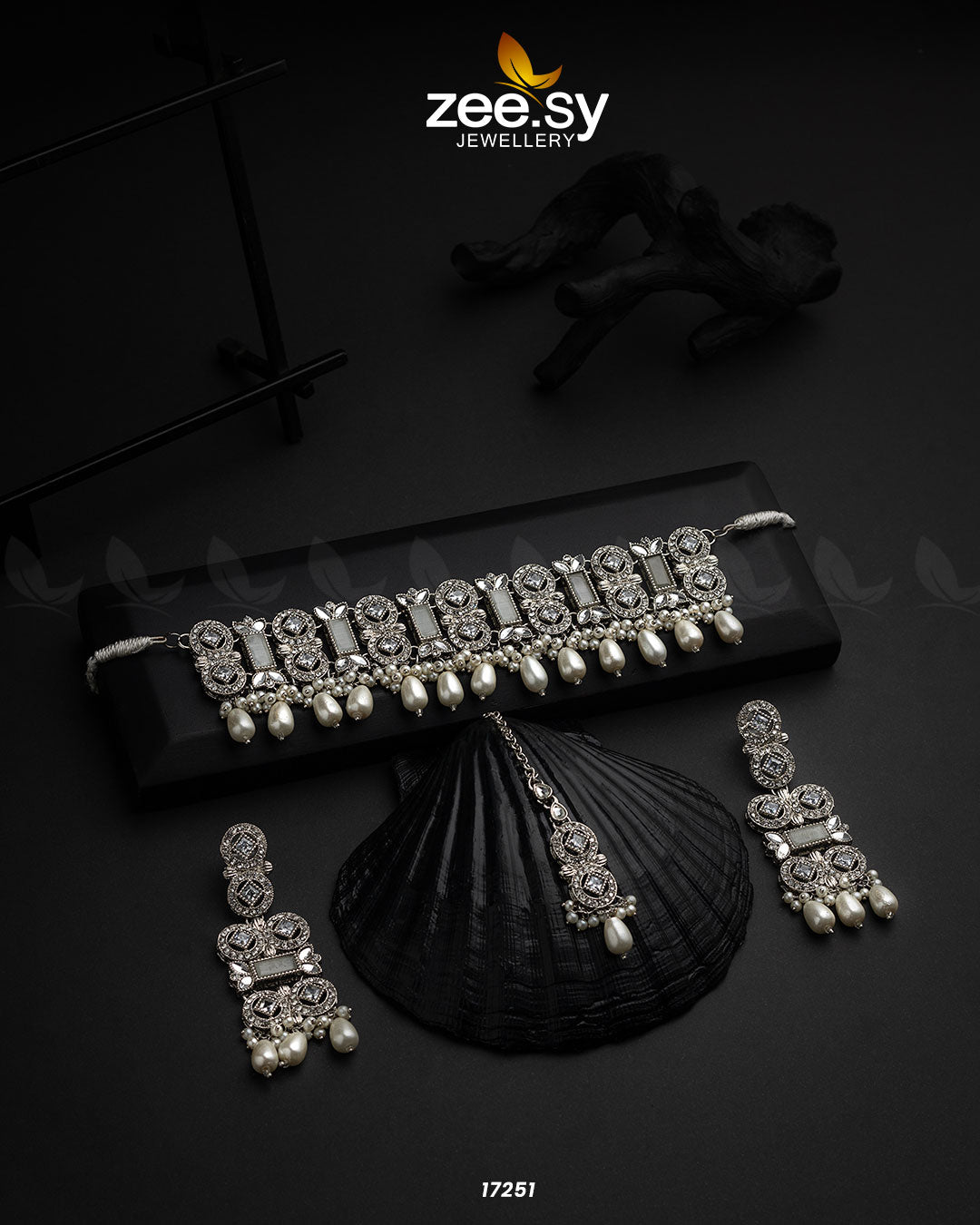 Infinite Necklace - House Of Hania