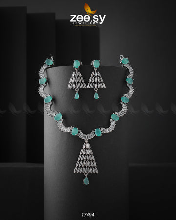 Italian Zircon Necklace - House Of Hania