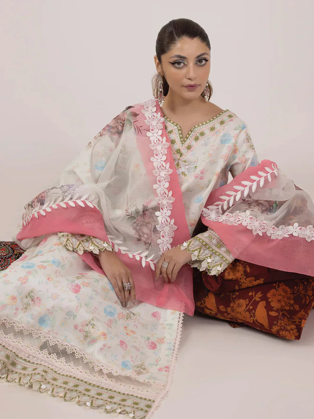 Ittehad | Faiza Faisal Rangeeli Lawn 24 | Nargis - House Of Hania