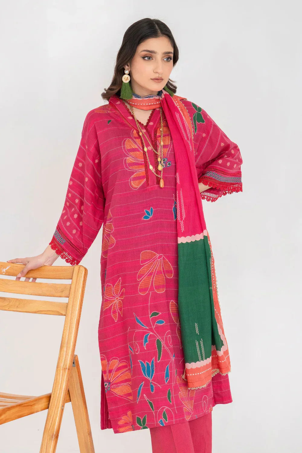 Ittehad | Printed Lawn 24 | IP3P01-3PS-DPK - House Of Hania