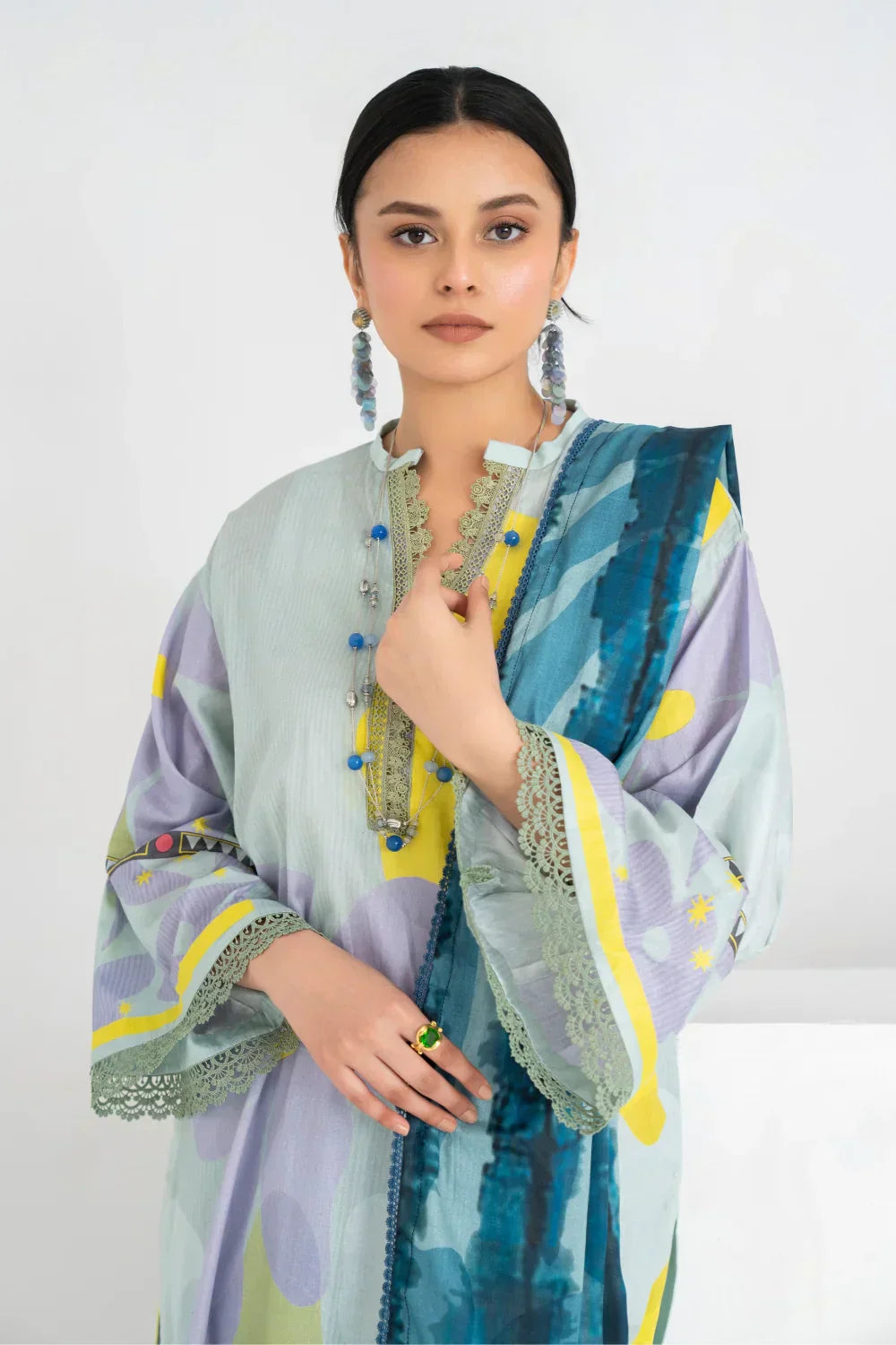 Ittehad | Printed Lawn 24 | IP3P07-3PS-LGR - House Of Hania
