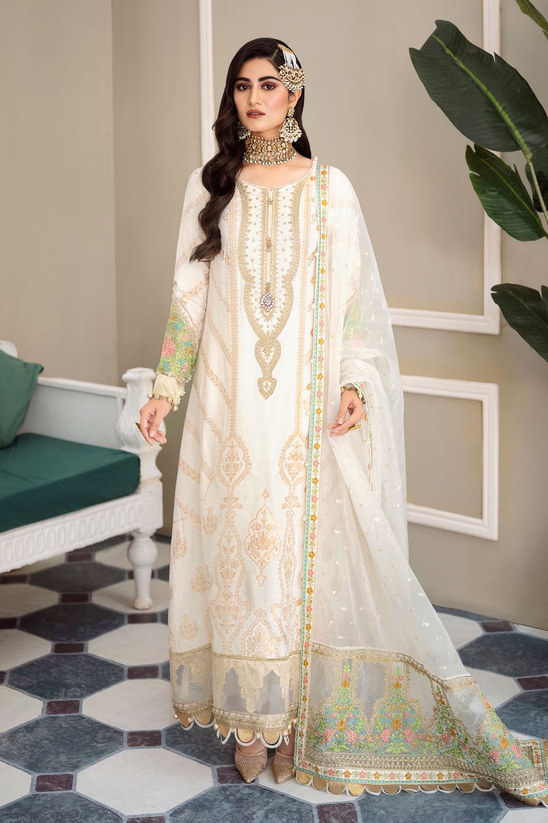 Ivory CST-604 - House Of Hania