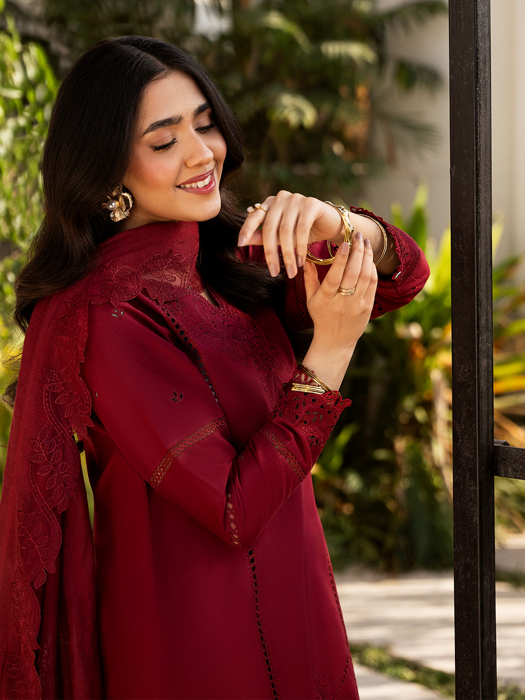 Izel | Mahveen Festive Lawn 25 | RAHMA - House Of Hania