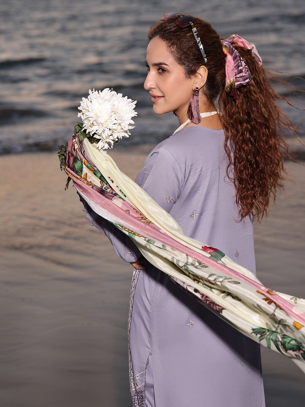 Izel | Saahil Signature Lawn 24 | VANYA - House Of Hania