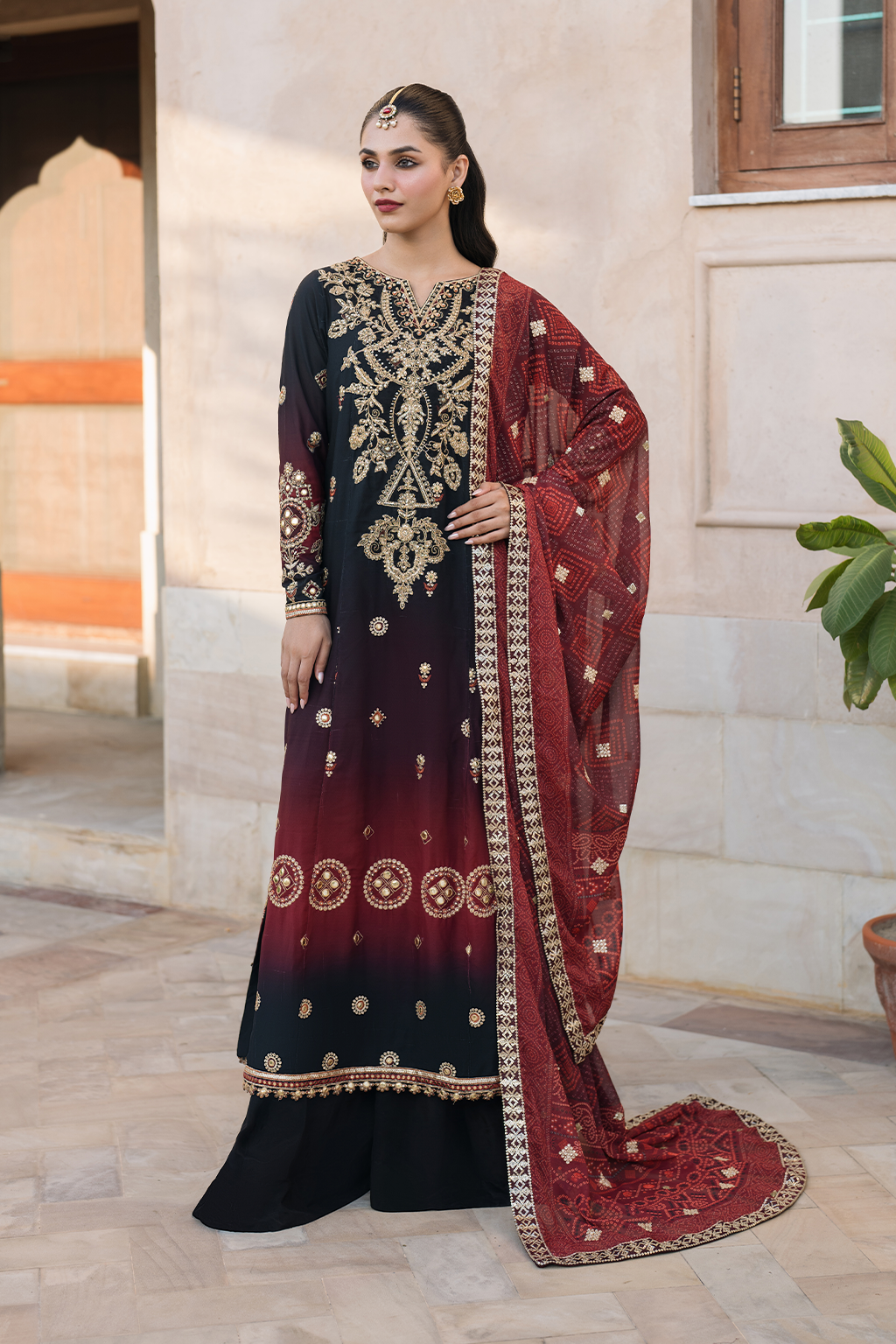 Iznik | Bandhani Formals | UE-330 - House Of Hania