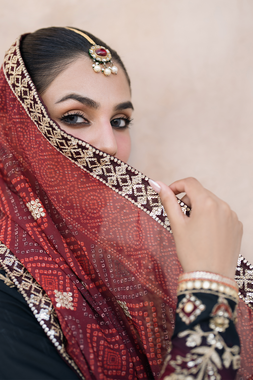 Iznik | Bandhani Formals | UE-330 - House Of Hania
