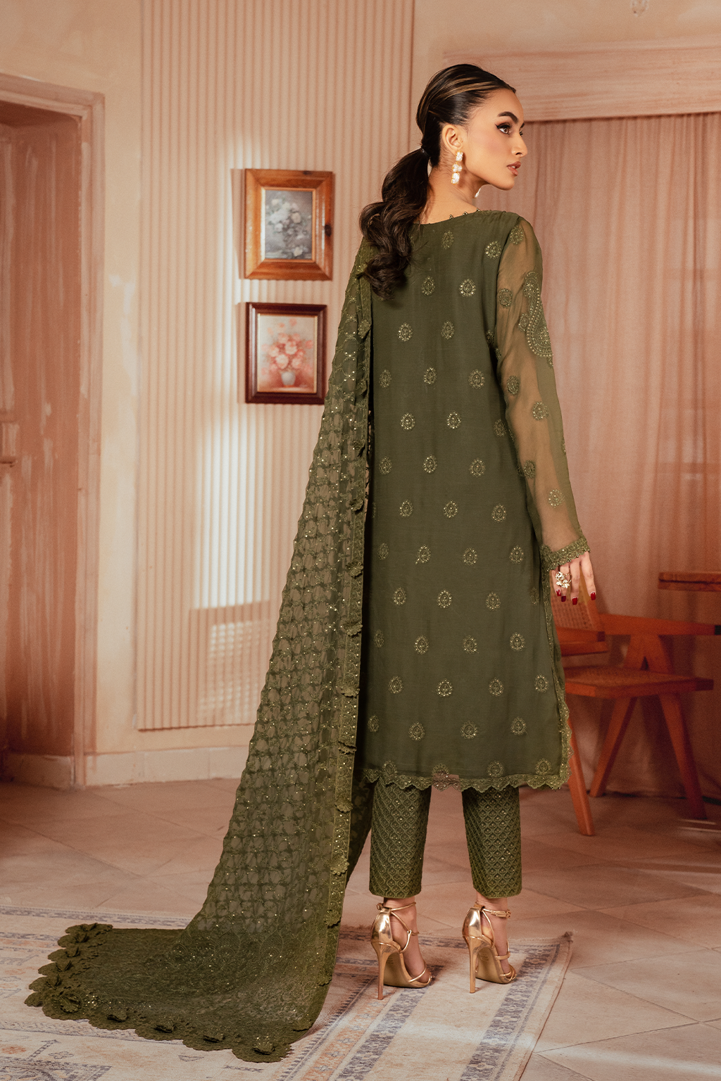 Iznik | Chiffonkari Formals | ICK-05 Embroidered Chiffon - House Of Hania