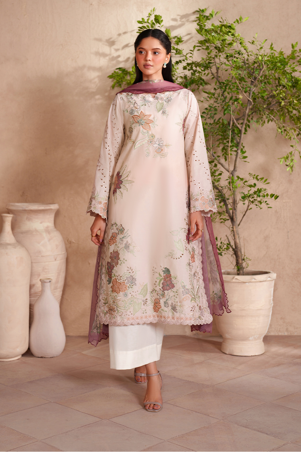 Iznik | Eid Lawn | EL-04 Embroidered Lawn - House Of Hania