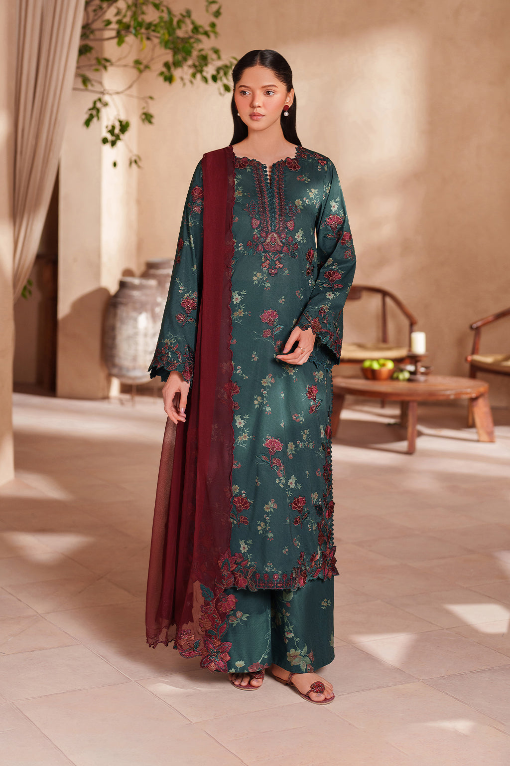 Iznik | Eid Lawn | EL-11 Embroidered Lawn - House Of Hania