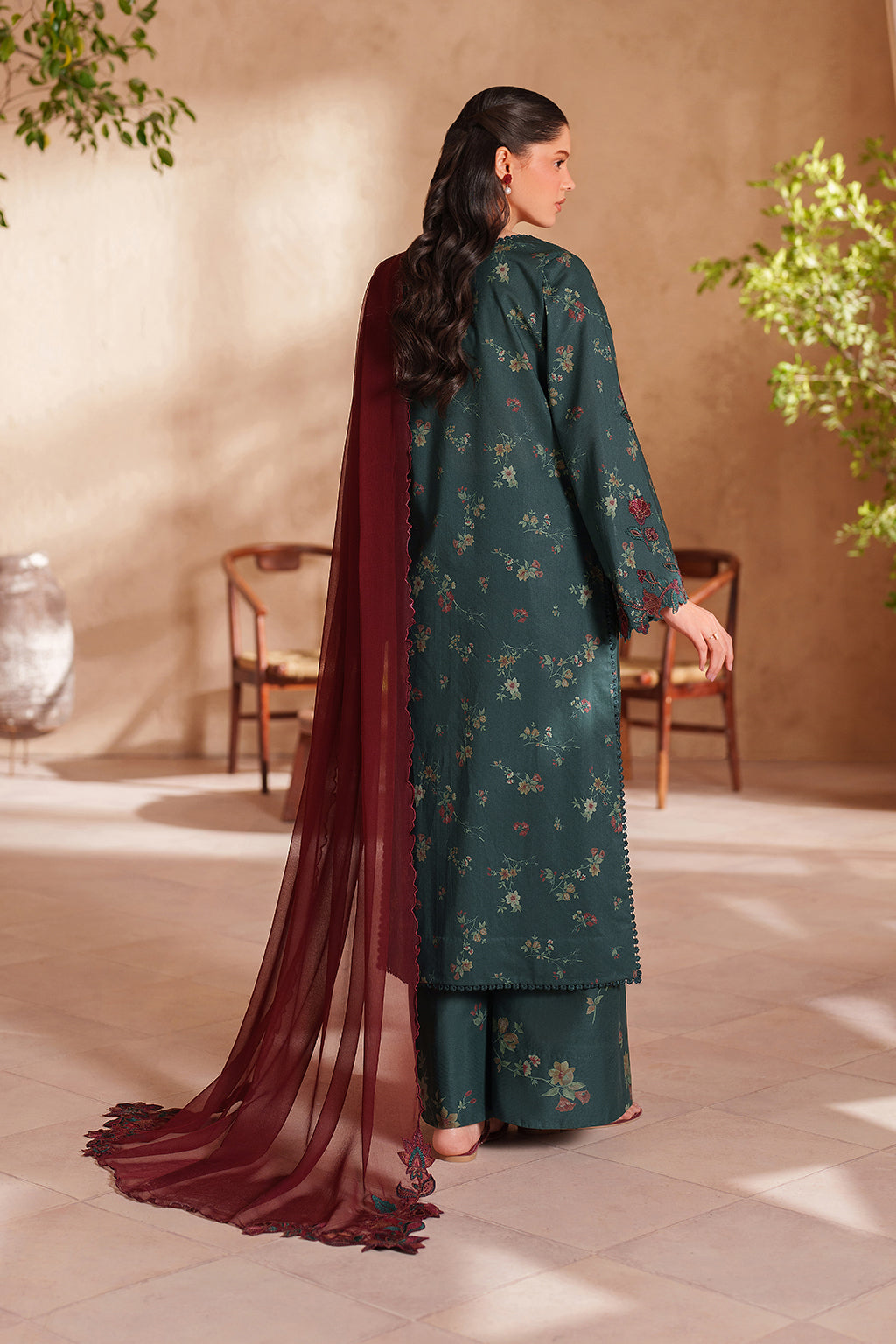 Iznik | Eid Lawn | EL-11 Embroidered Lawn - House Of Hania