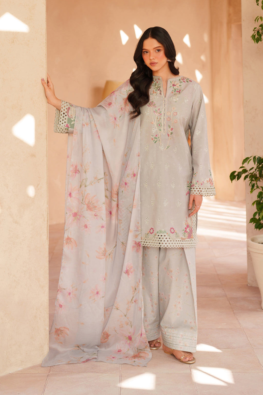 Iznik | Eid Lawn | EL-12 Embroidered Lawn - House Of Hania