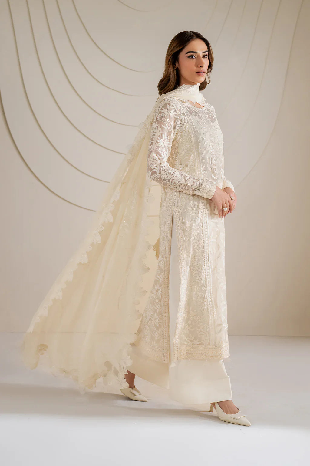 Iznik | Exclusive Formals | UE-391 Embroidered Chiffon - House Of Hania