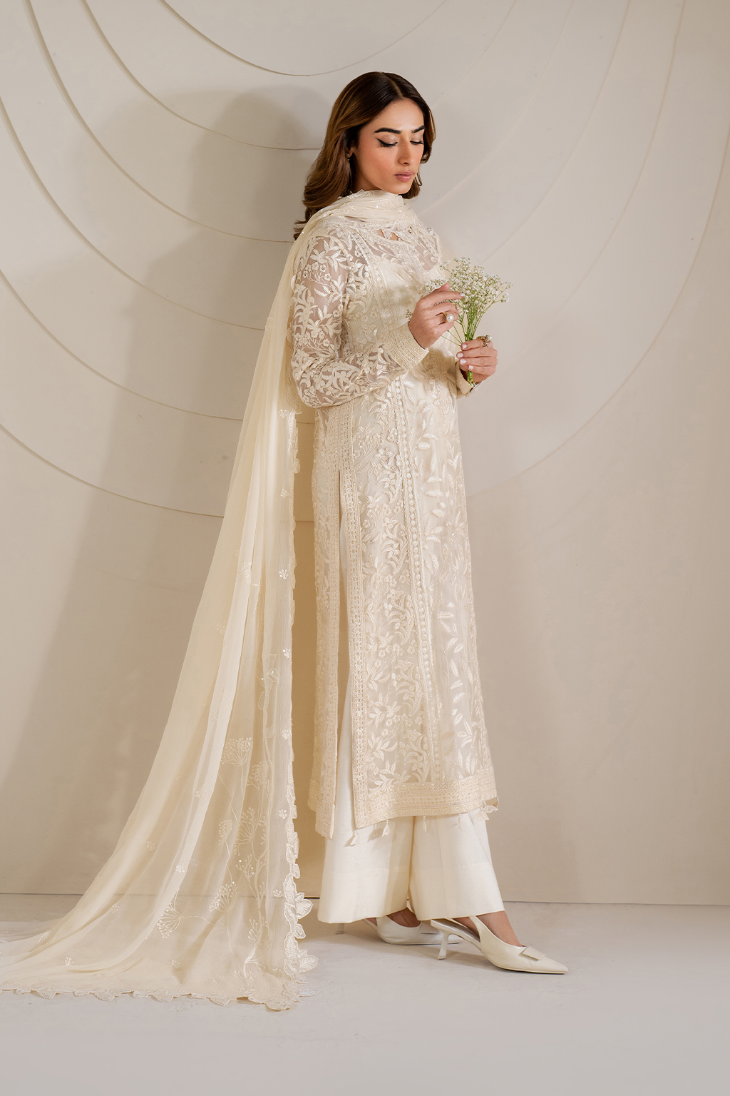 Iznik | Exclusive Formals | UE-391 Embroidered Chiffon - House Of Hania