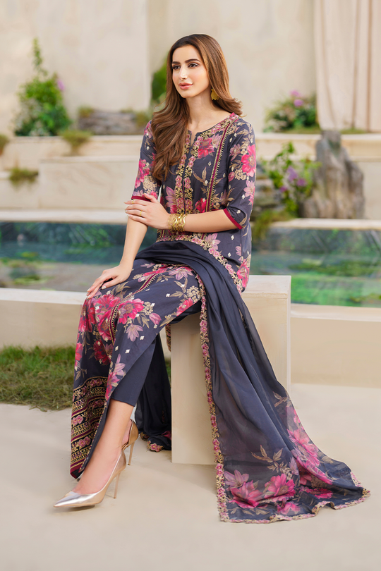 Iznik | Exclusive Lawn | SFL-12 EMBROIDERED LAWN - House Of Hania