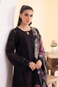 Iznik | Exclusive Lawn | UE-253 EMBROIDERED LAWN - House Of Hania