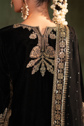 Iznik | Exclusive Velvet | IV-41 - House Of Hania