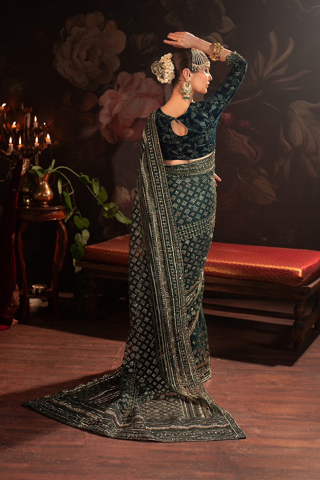 Iznik | Exclusive Velvet | IV-46 - House Of Hania