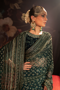 Iznik | Exclusive Velvet | IV-46 - House Of Hania