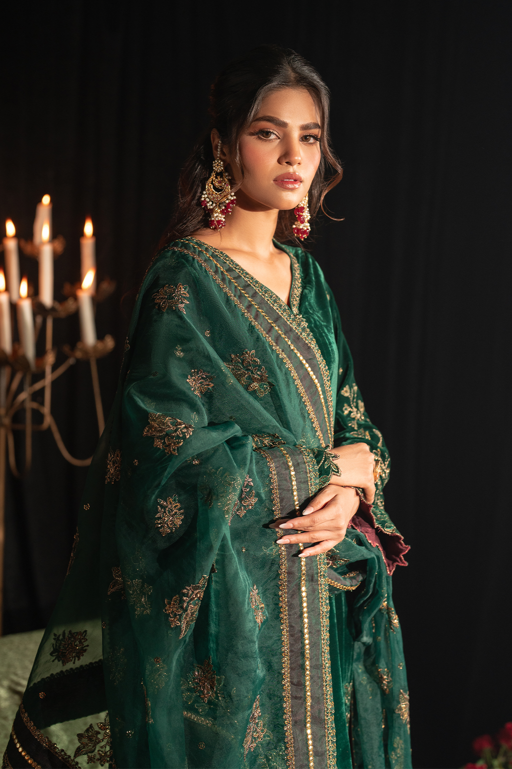 Iznik | Exclusive Velvet | IV-48 - House Of Hania
