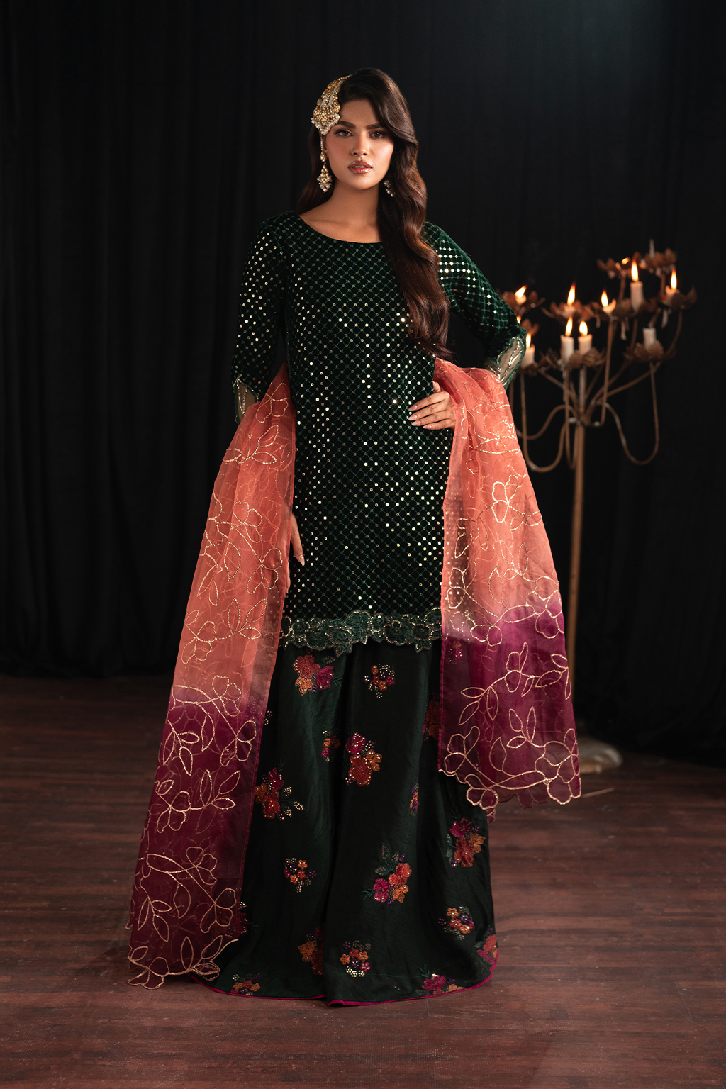 Iznik | Exclusive Velvet | IV-53 - House Of Hania