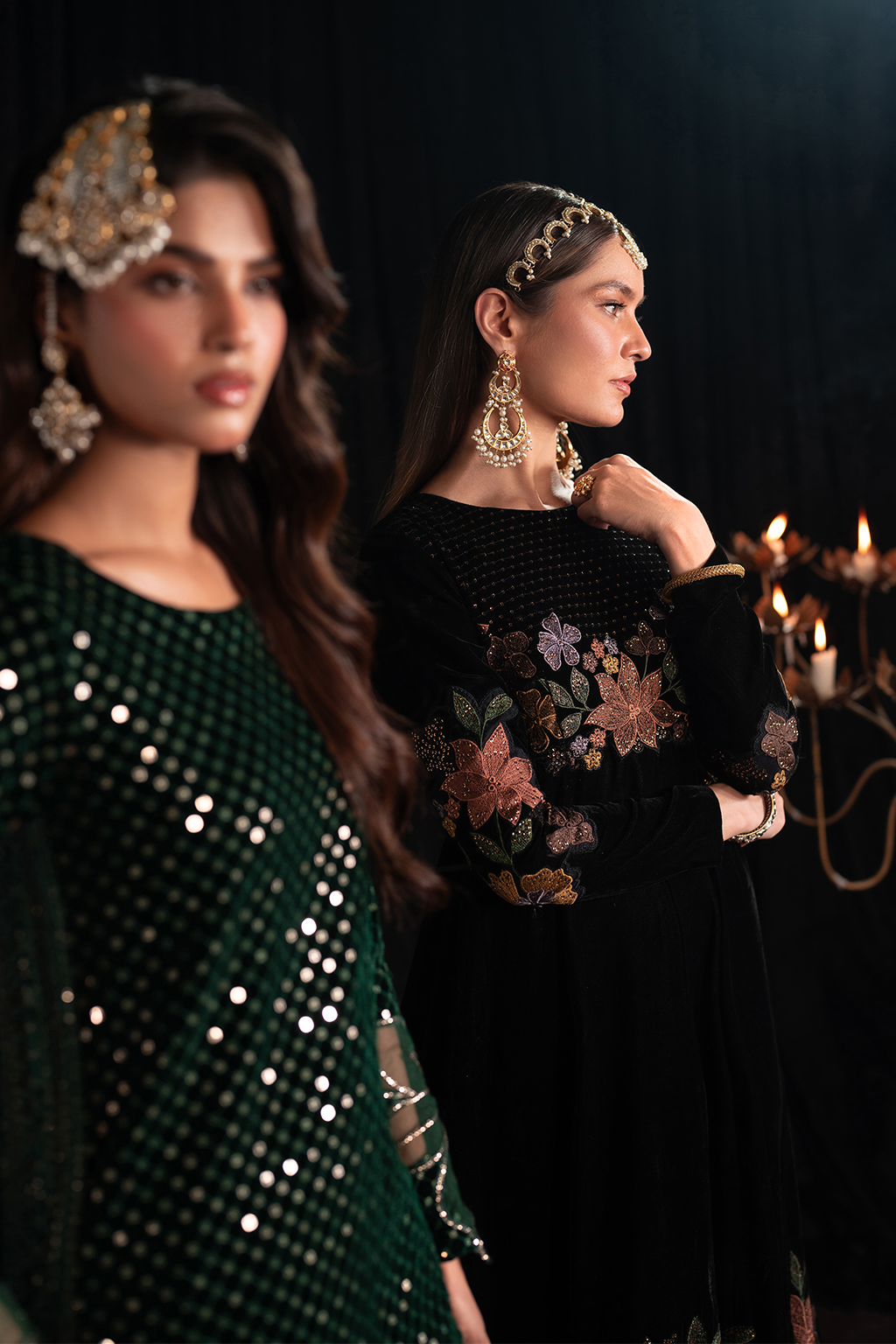 Iznik | Exclusive Velvet | IV-53 - House Of Hania