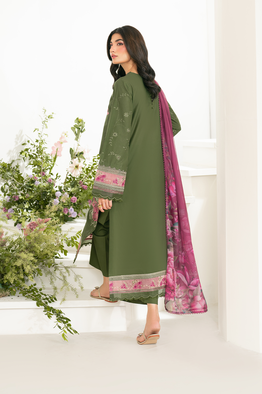 Iznik | Festive Edition | IFE-02 - House Of Hania