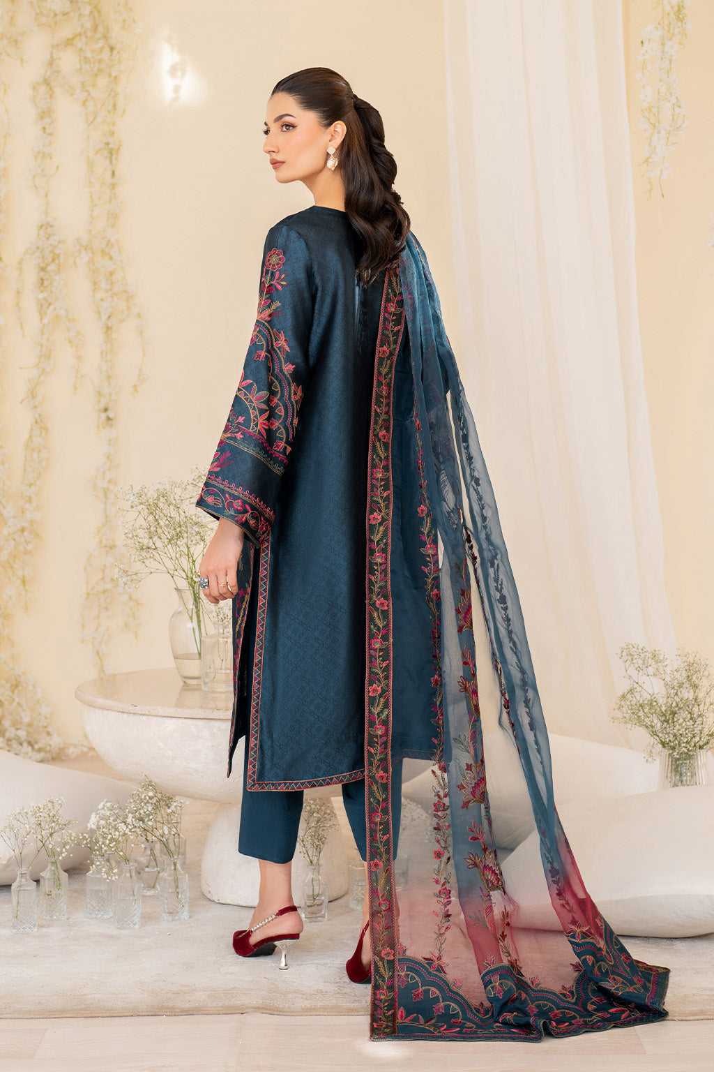 Iznik | Festive Formal | UE-379 Embroidered Pure silk - House Of Hania