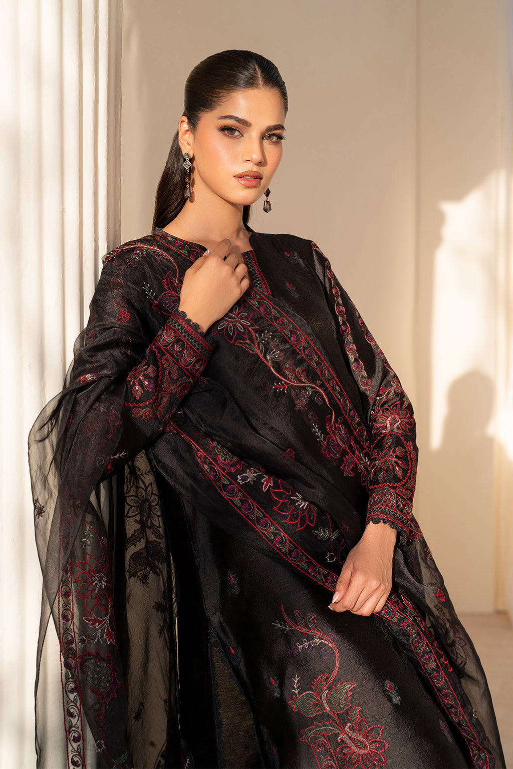 Iznik | Festive Formal | UE-434 Embroidered Pure silk - House Of Hania