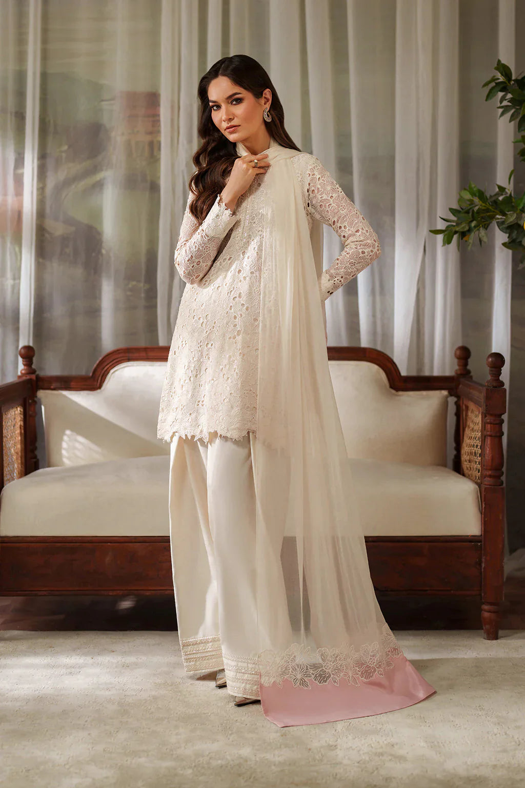 Iznik | Festive Formals | UE-532 Embroidered Chiffon - House Of Hania