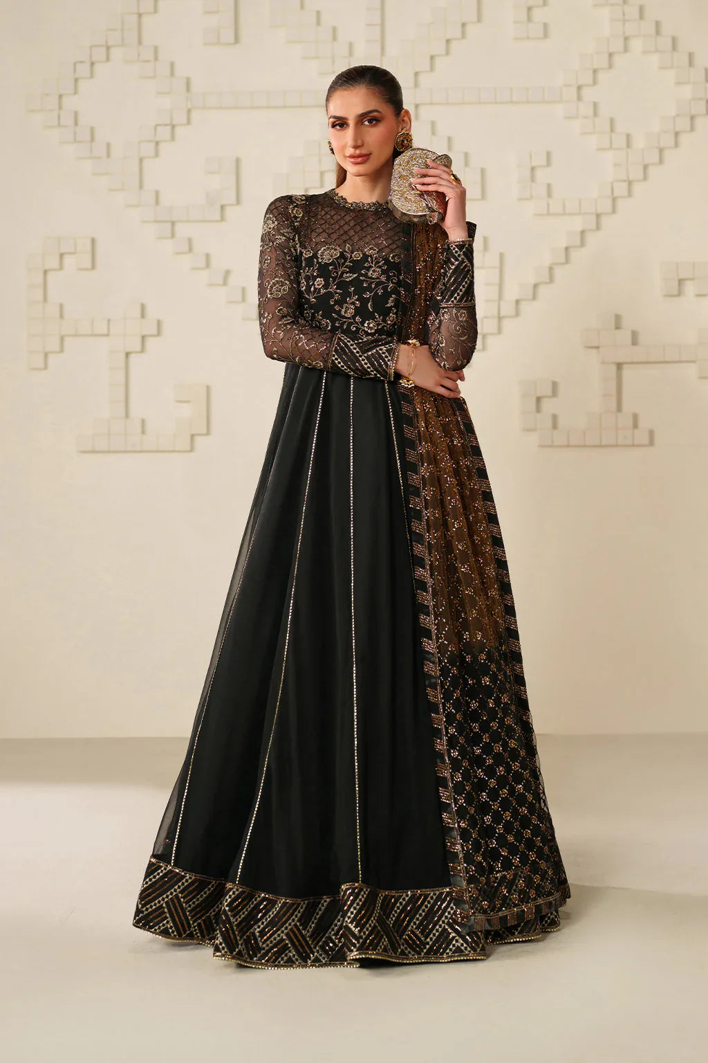 Iznik | Festive Formals | UE-621 Embroidered Chiffon - House Of Hania