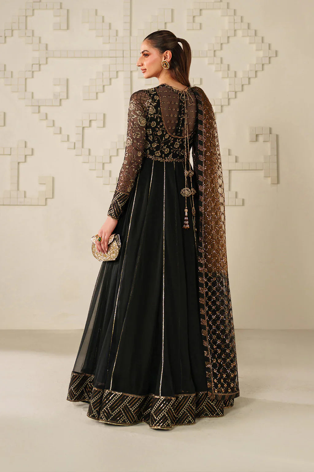 Iznik | Festive Formals | UE-621 Embroidered Chiffon - House Of Hania