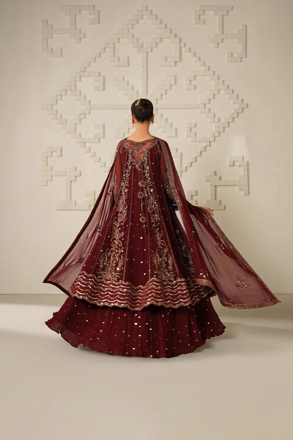 Iznik | Festive Formals | UE-622 Embroidered Chiffon - House Of Hania