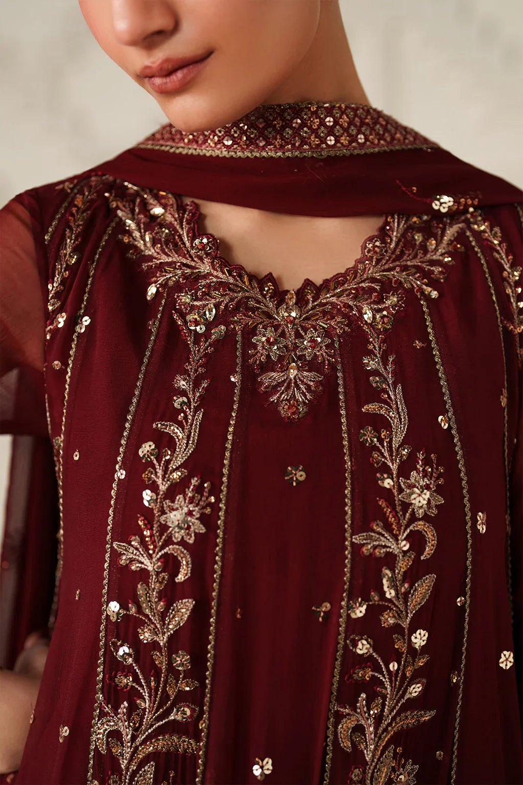 Iznik | Festive Formals | UE-622 Embroidered Chiffon - House Of Hania