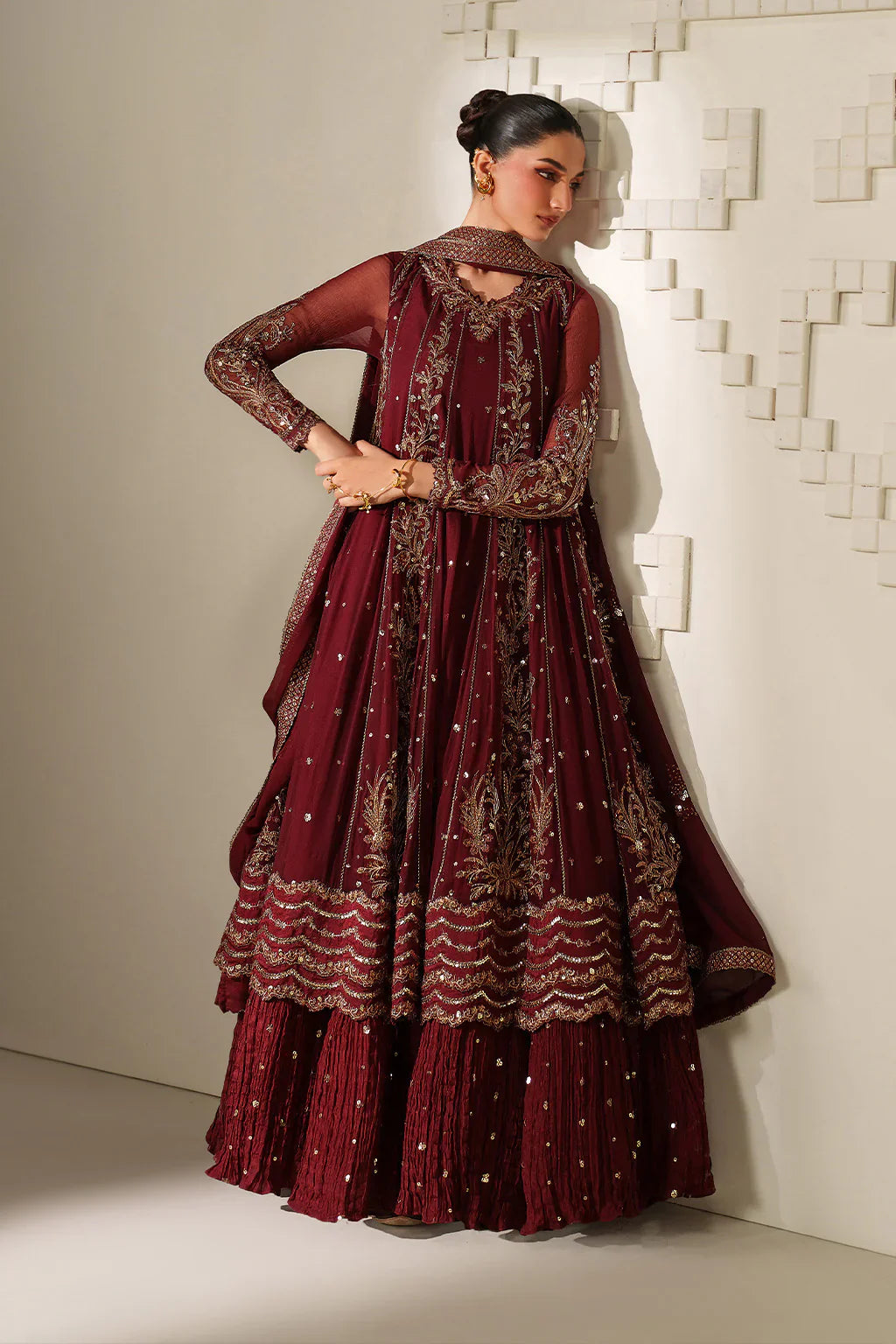 Iznik | Festive Formals | UE-622 Embroidered Chiffon - House Of Hania