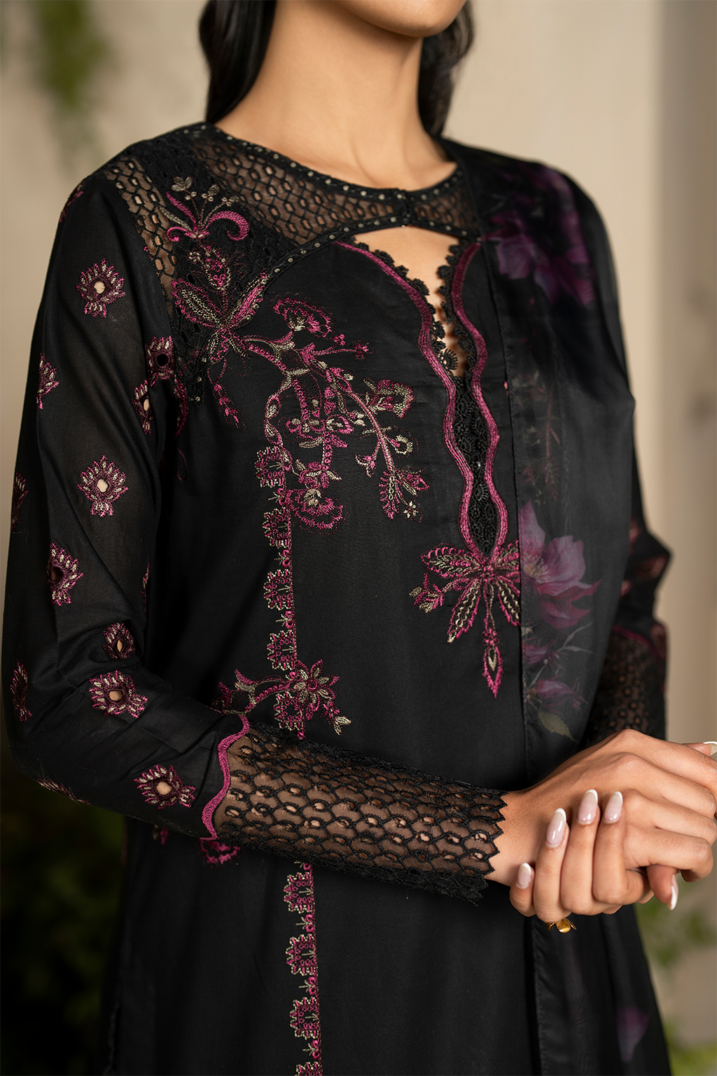 Iznik | Festive Lawn 25 | EFL-03 - House Of Hania