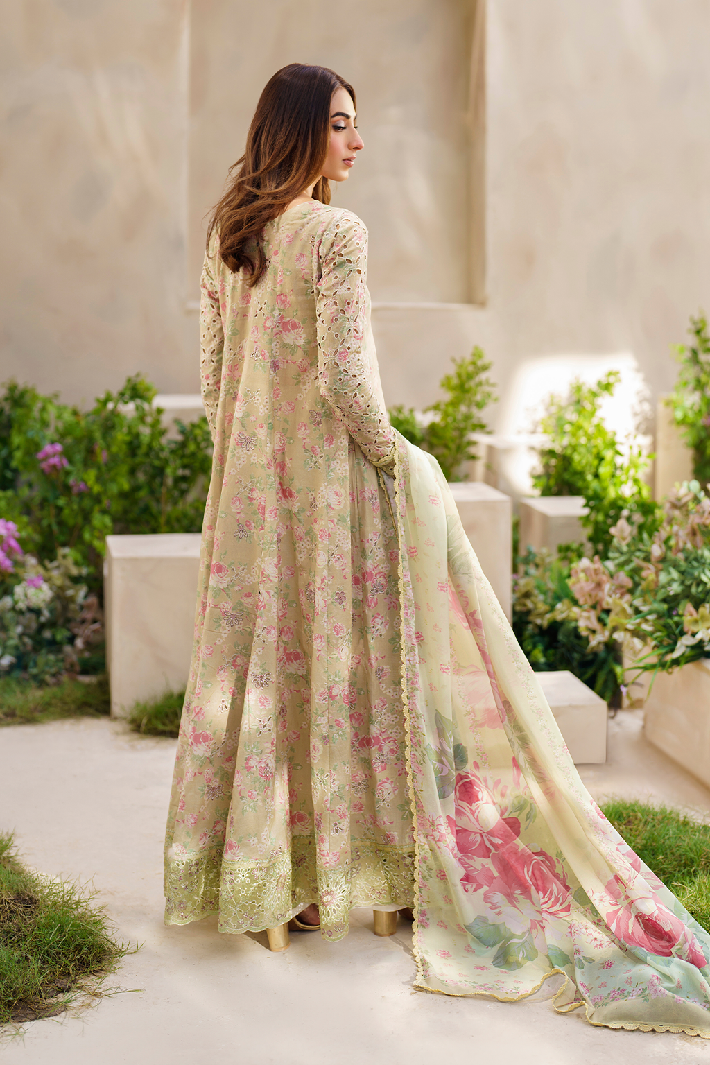 Iznik | Festive lawn 24 | SFL-05 - House Of Hania