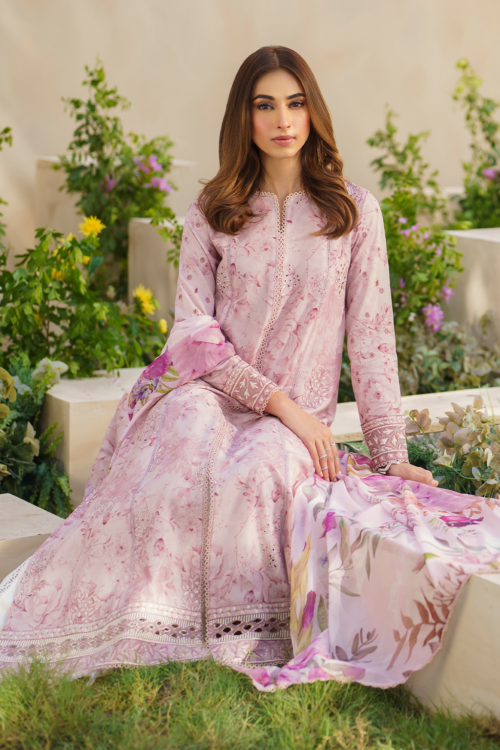 Iznik | Festive lawn 24 | SFL-06 - House Of Hania