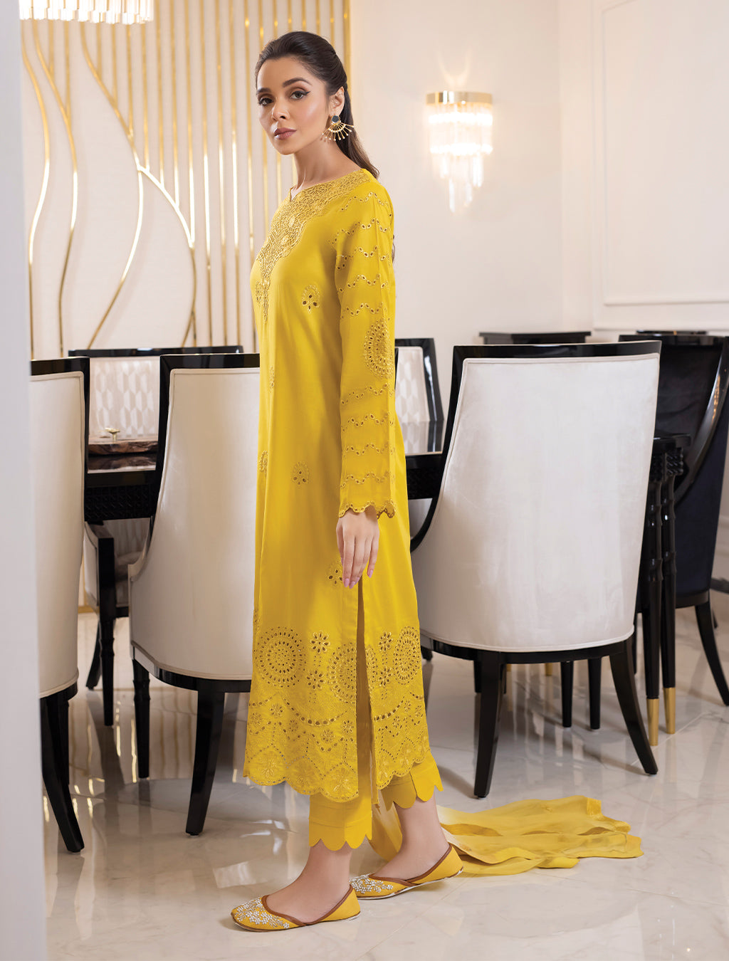 Iznik | Lawnkari 24 | UE-141 EPHEMERAL - House Of Hania