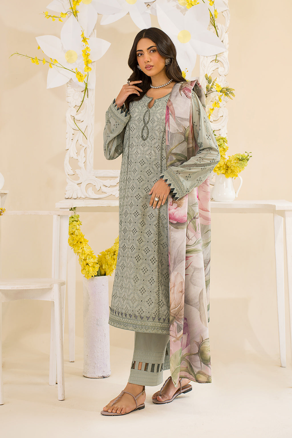 Iznik | Lawnkari 24 | UE-189 SLEEKCHIC - House Of Hania