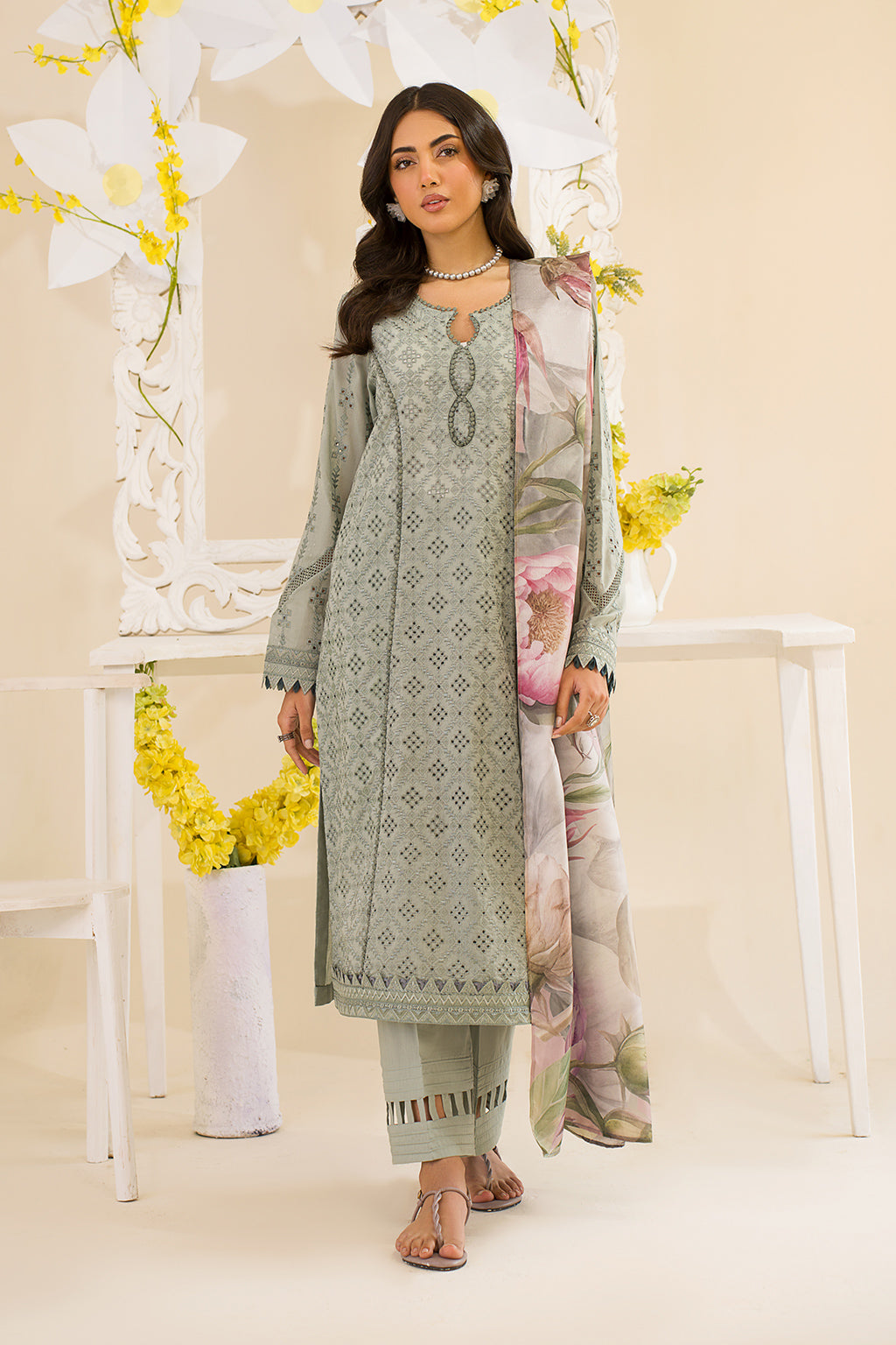 Iznik | Lawnkari 24 | UE-189 SLEEKCHIC - House Of Hania