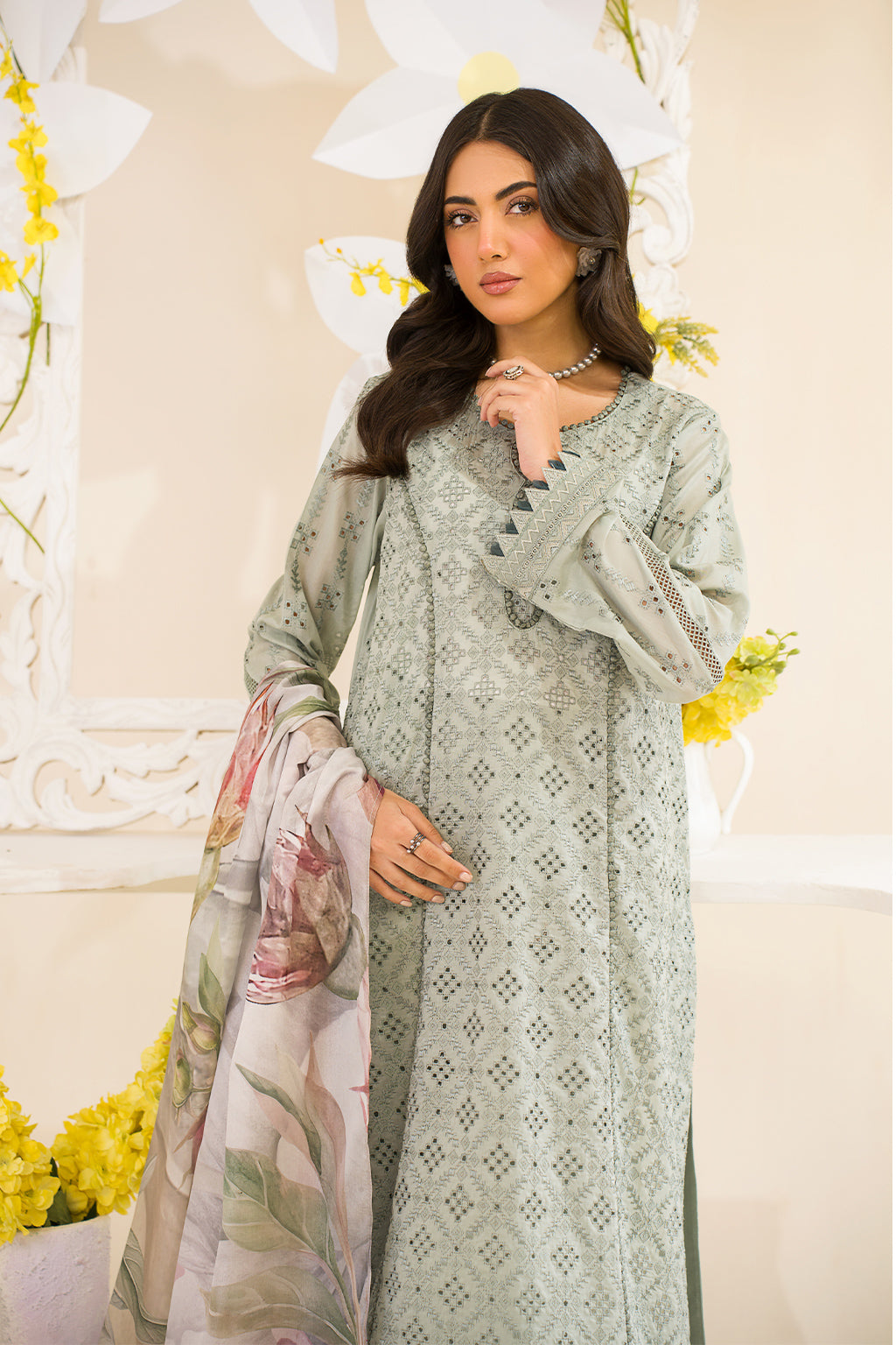 Iznik | Lawnkari 24 | UE-189 SLEEKCHIC - House Of Hania