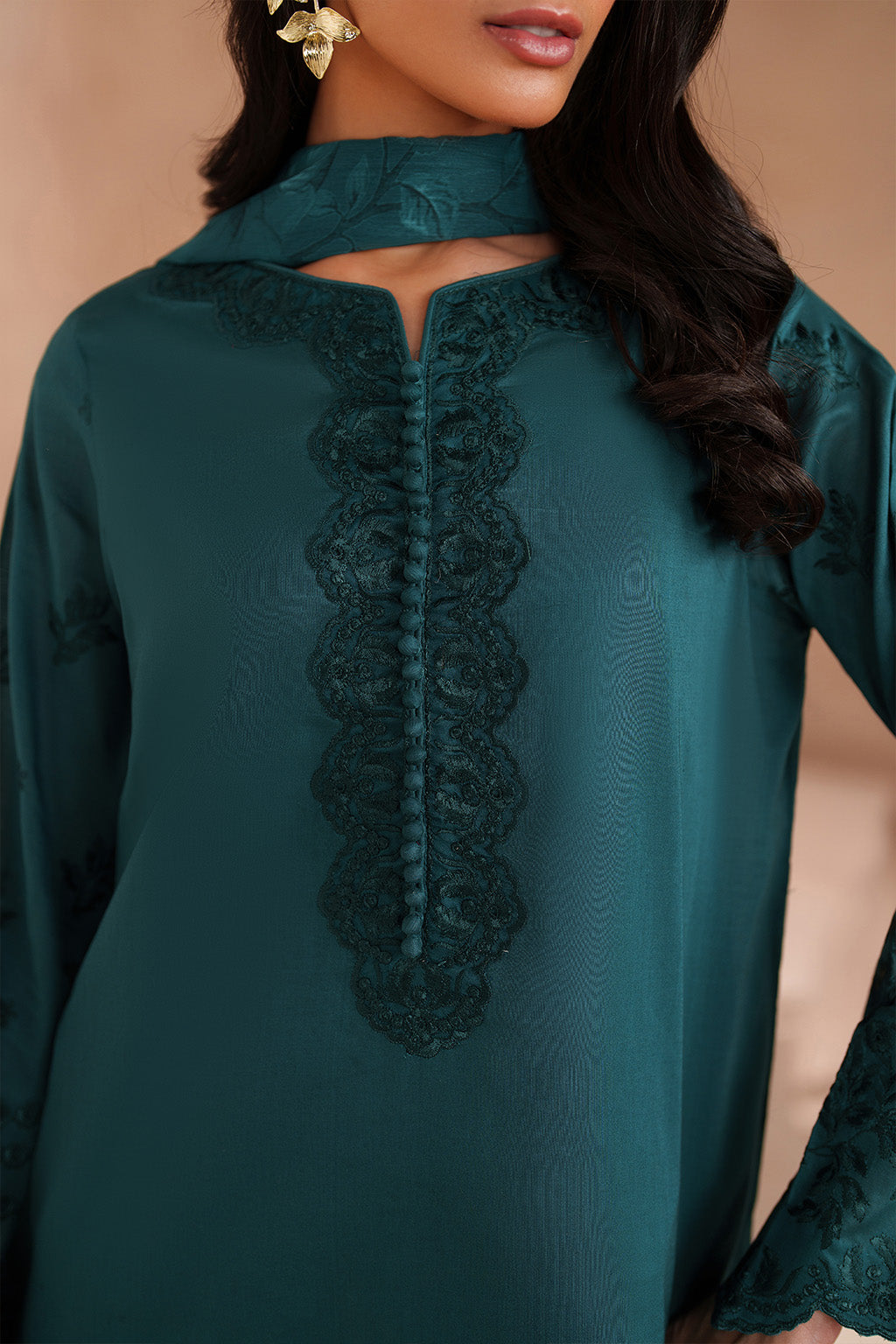 Iznik | Ramadan Edit | UE-594  Embroidered Lawn - House Of Hania
