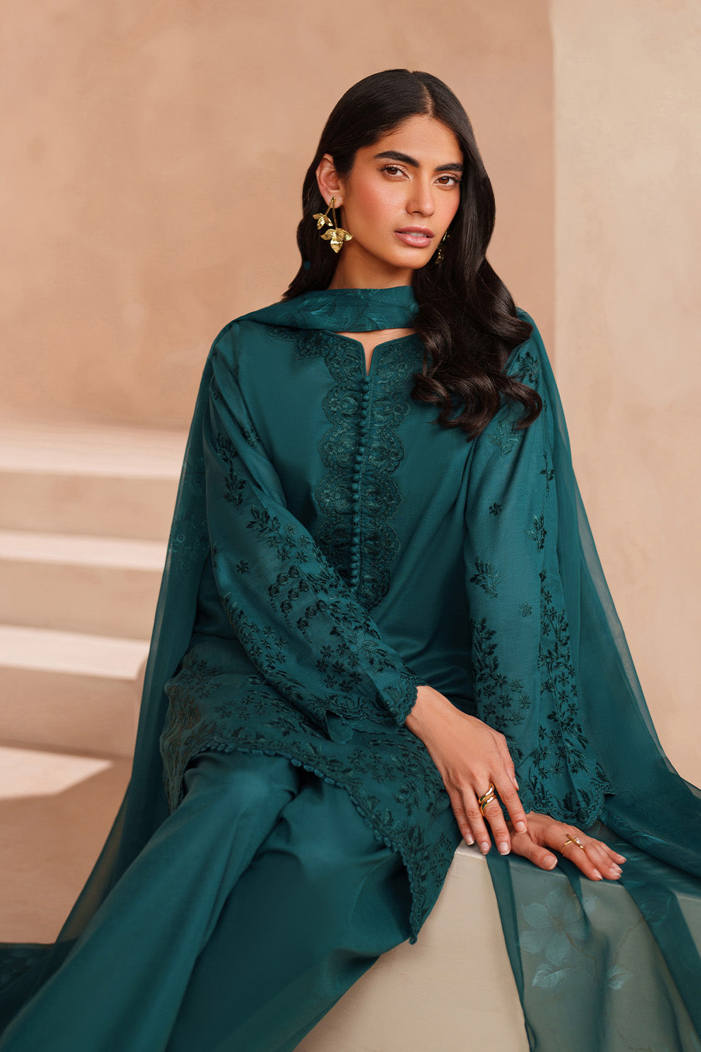 Iznik | Ramadan Edit | UE-594  Embroidered Lawn - House Of Hania