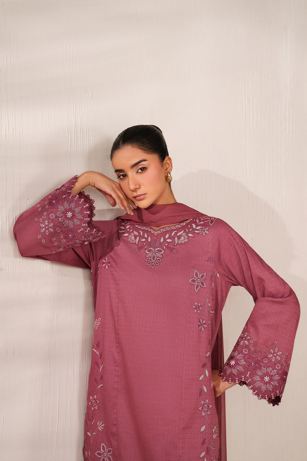 Iznik | Ramadan Edit | UE-598 Embroidered Lawn - House Of Hania