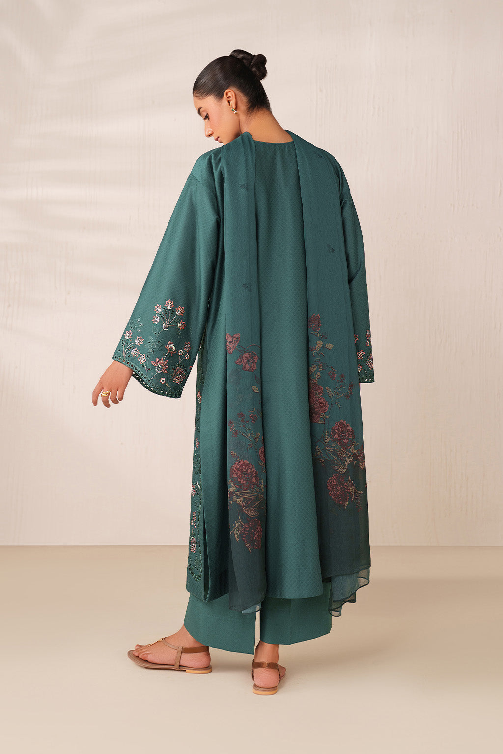 Iznik | Ramadan Edit | UE-625 Embroidered Lawn - House Of Hania