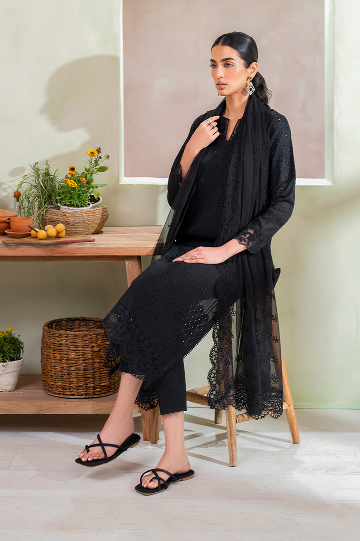 Iznik | Ready to Wear | IP-223 EMBROIDERED LAWN - House Of Hania