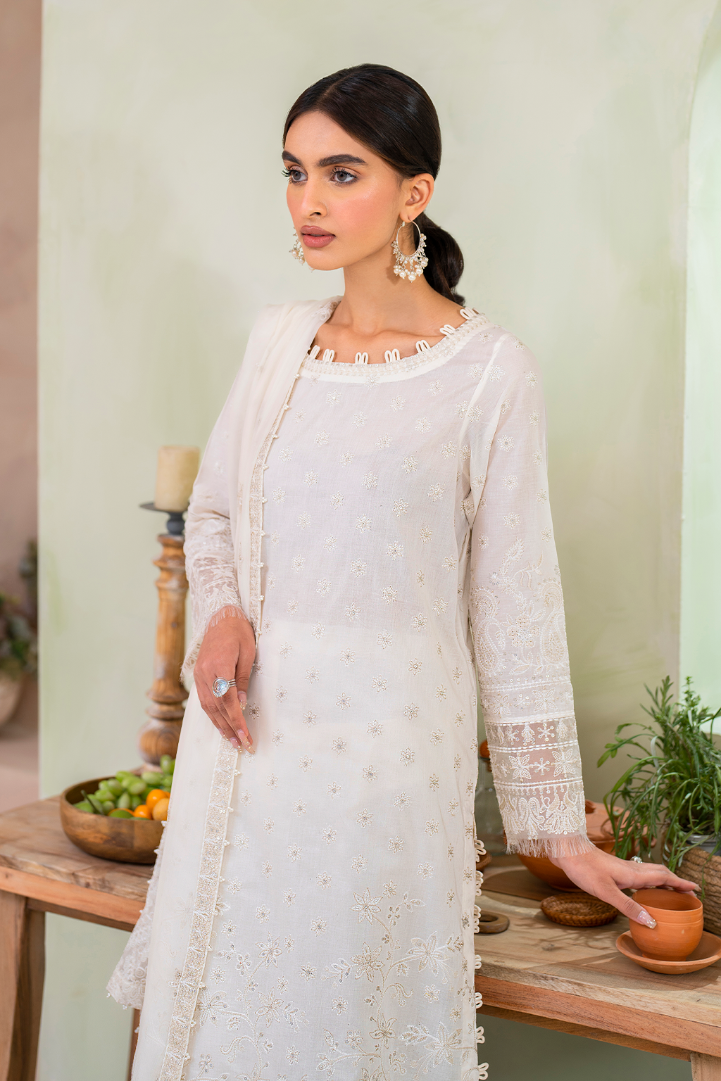 Iznik | Ready to Wear | IP-226 EMBROIDERED LAWN - House Of Hania